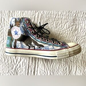 Converse NEW Men’s All-Stars Chuck Taylor Originals-